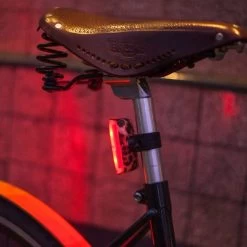 Faretto Posteriore Knog POP R Blu -Negozio Di Biciclette 11818 002